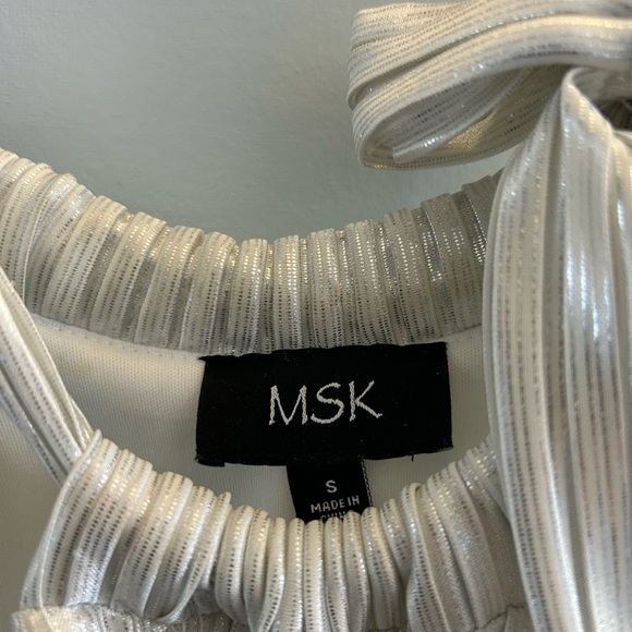 MSK Silver Pleated Women's Blouse - Picture 3 of 4